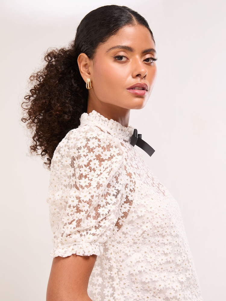 Lipsy White Daisy Puff Sleeve Top - Image 2 of 4