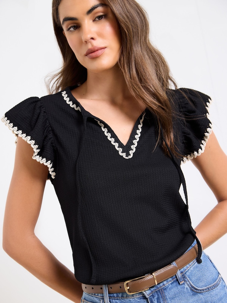 Lipsy Black Crinkle Keyhole Detail Shell Top - Image 1 of 4