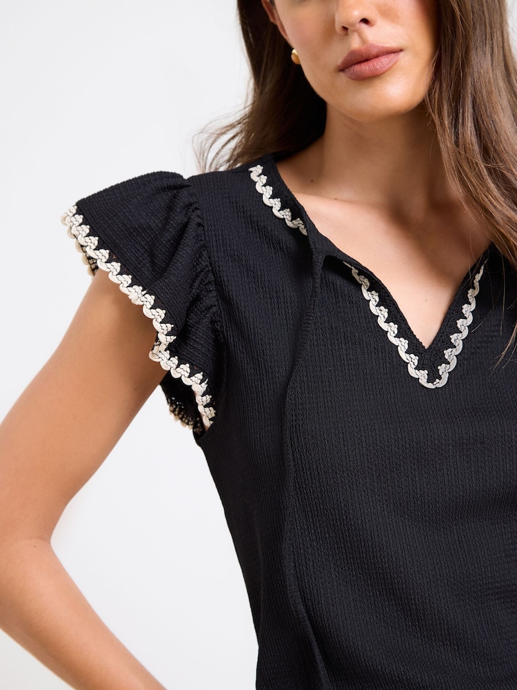 Lipsy Black Crinkle Keyhole Detail Shell Top - Image 2 of 4