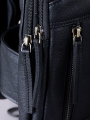 Lakeland Leather Black Explorer Sling Bag - Image 6 of 8