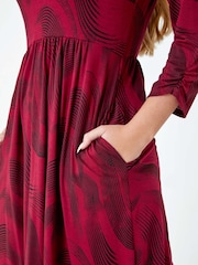 Roman Red Petite Swirl Print Pocket Stretch Dress - Image 4 of 5
