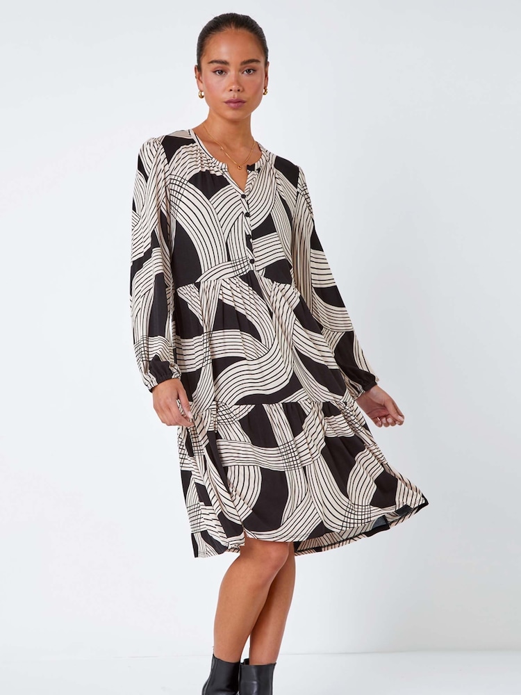 Roman Petite Linear Print Tiered Stretch Dress - Imagen 1 de 5 Roman Petite Linear Print Tiered Stretch Dress - Imagen 1 de 5