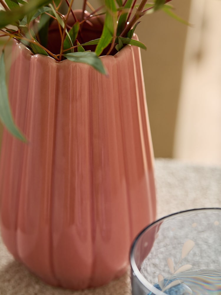Coral Pink Mini Scalloped Ceramic Vase - Image 2 of 3 Coral Pink Mini Scalloped Ceramic Vase - Image 2 of 3