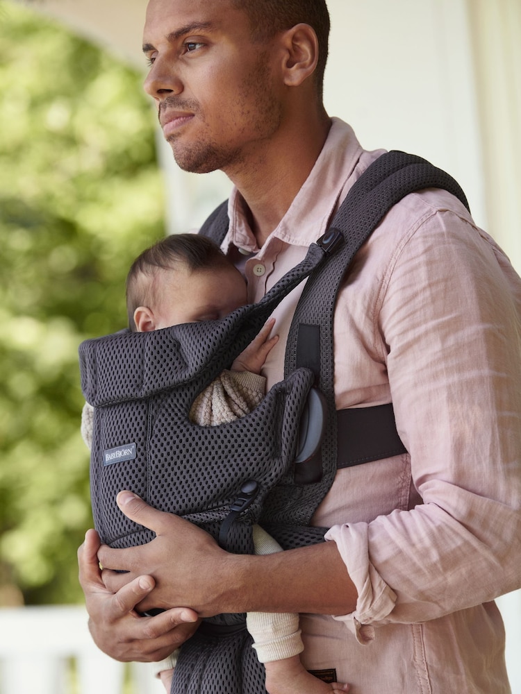 BabyBjörn Grey Baby Carrier Move 3D Mesh - Image 2 of 5