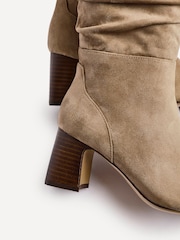 Linzi Brown Alpine Ruched High Leg Stacked Block Heel Boots - Image 7 of 7