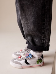 أبيض/أسود - حذاء رياضي برباط قابل للتمدد إغلاق باللمس من Marvel - صورة 2 من 7