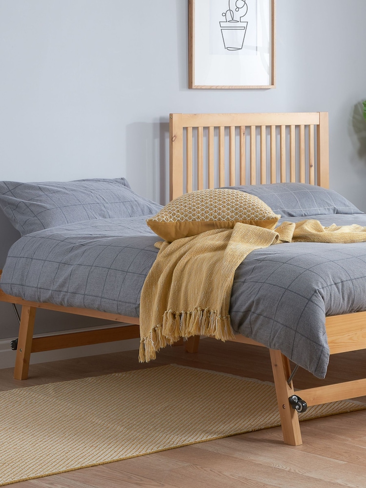 Birlea Honey Pine Buxton Trundle Bed - Image 2 of 6