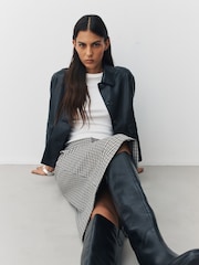 محايد مربعات - تنورة مقلمة - صورة 2 من 9