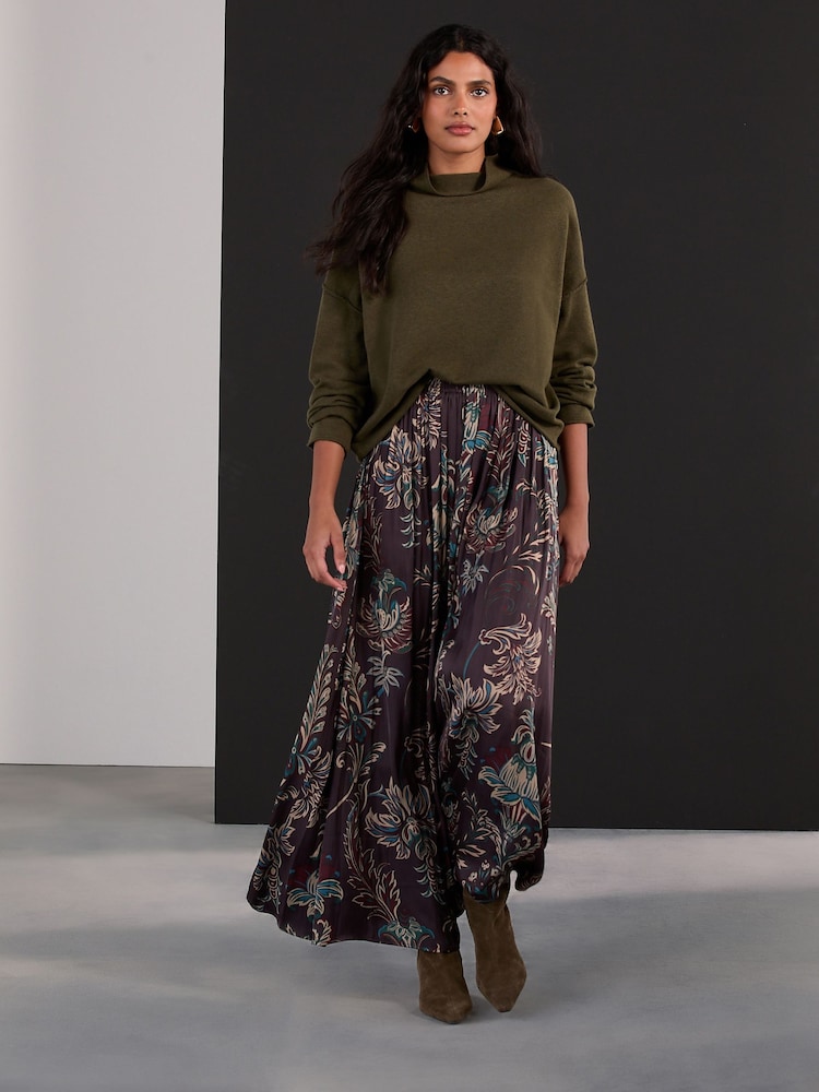 Brown Floral Satin Pleated Maxi Skirt - Image 2 of 8 Brown Floral Satin Pleated Maxi Skirt - Image 2 of 8