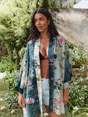Floral marinho - Cobertura de quimono com palangre - Imagem 2 de 9