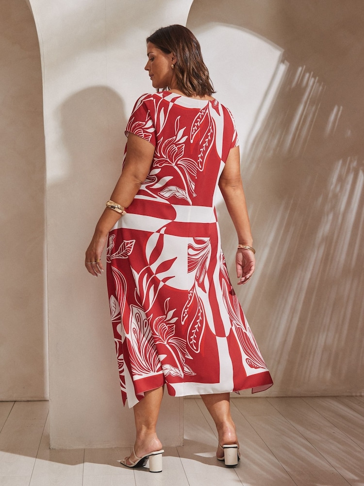 Live Unlimited Red Abstract Leaf Print Hanky Hem Midi Dress - Image 2 of 4