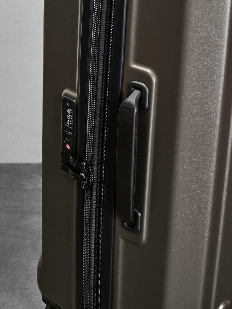Rock Luggage Large Alpine Suitcase - Image 7 of 7