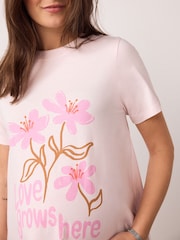 Pink Maternity Oversized Graphic T-Shirt - Image 5 of 9