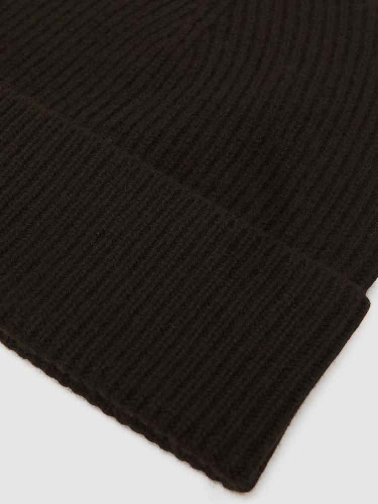 Reiss Chocolate Filipa Wool-Blend Tipped Beanie - Image 4 of 4 Reiss Chocolate Filipa Wool-Blend Tipped Beanie - Image 4 of 4