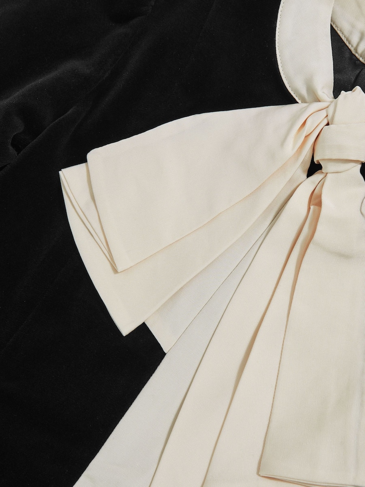Reiss Black Melrose 3-9 yrs Velvet Tie-Neck Dress - Image 5 of 5 Reiss Black Melrose 3-9 yrs Velvet Tie-Neck Dress - Image 5 of 5