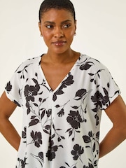 Roman Black Mono Floral Print Pleat Front Blouse - Image 4 of 5