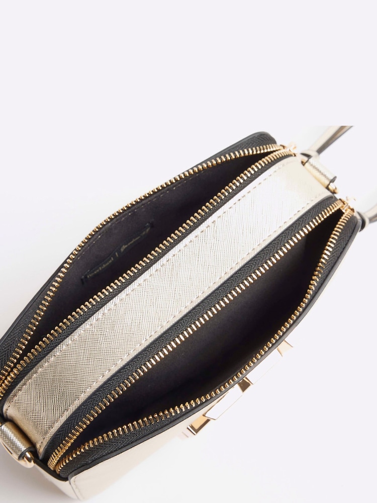 River Island Gold Camera Cross-Body Bag - Image 6 of 6
