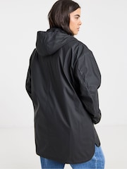 أسود - Simply Be Short Rubberised Raincoat - صورة 2 من 4