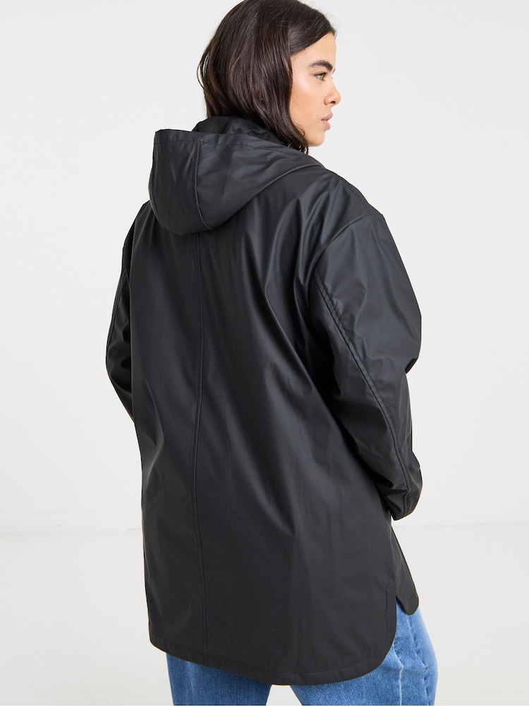 أسود - Simply Be Short Rubberised Raincoat - صورة 2 من 4
