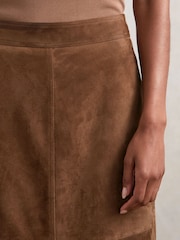 Reiss Tan Brown Miley Suede Straight-Fit Midi Skirt - Image 4 of 7