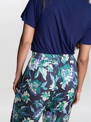 Gina Bacconi Blue Quinn Satin Pull On Wide Leg Trousers - Image 5 of 6