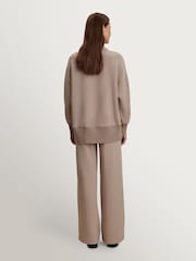 تاوب ممزوج - بنطلون رياضي رِجل واسعة جدًا 29.5 من Varley - Image 2 of 5