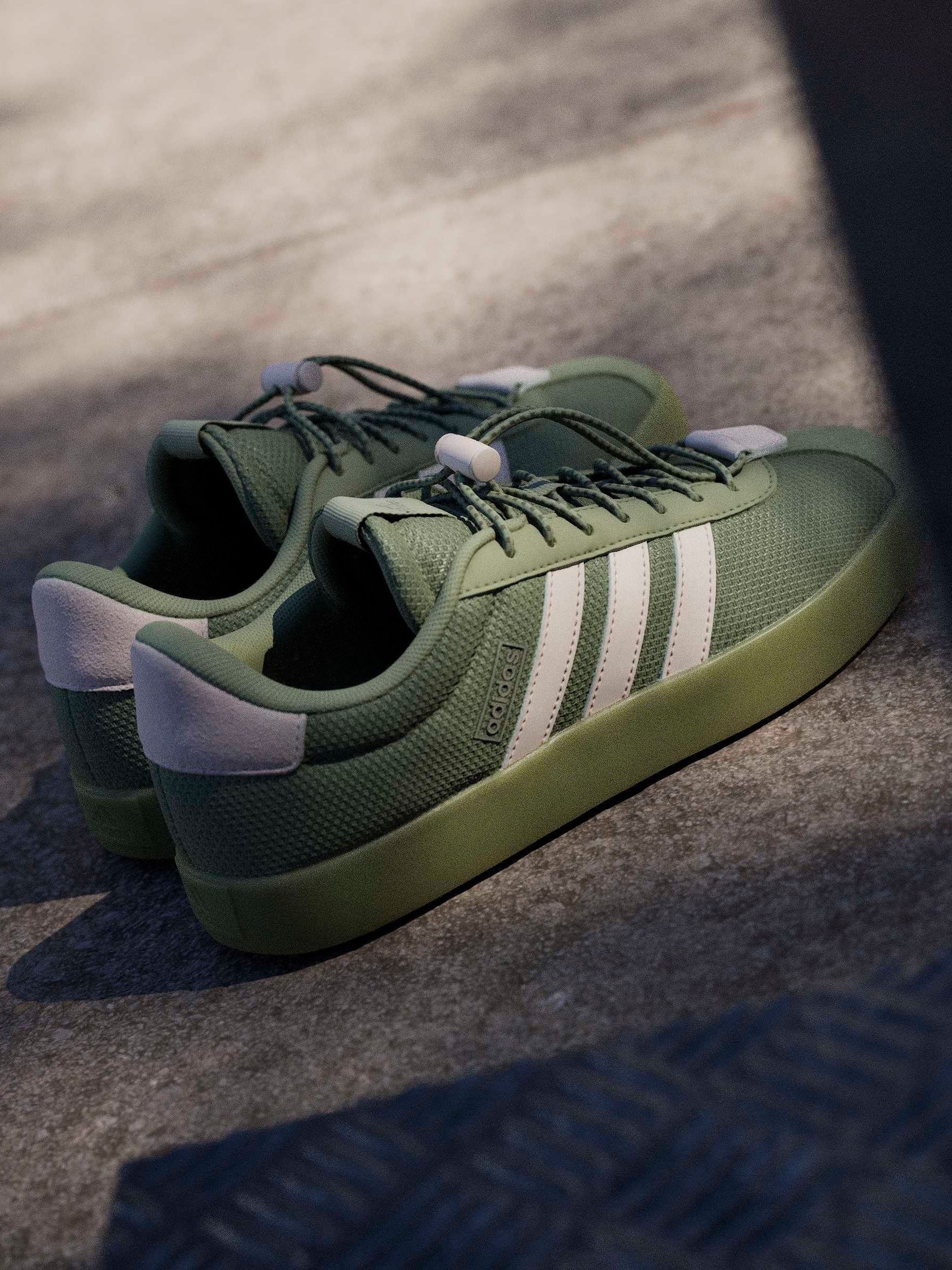 Next：日本 オリーブ グリーン - adidas Vl Court 3.0スニーカー from