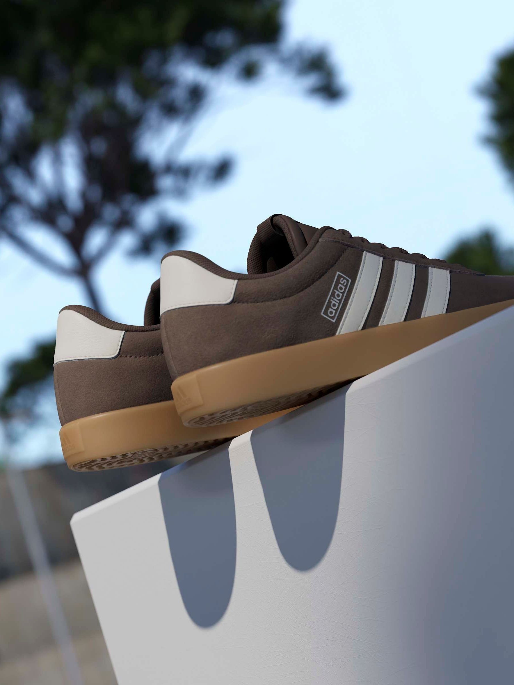 Buy Шоколадно-коричневий - adidas Vl Court 3.0 Кросівки з сайту