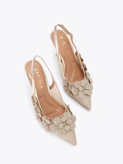 Carvela Gold Petalo Court Sandals - Imagem 3 de 4
