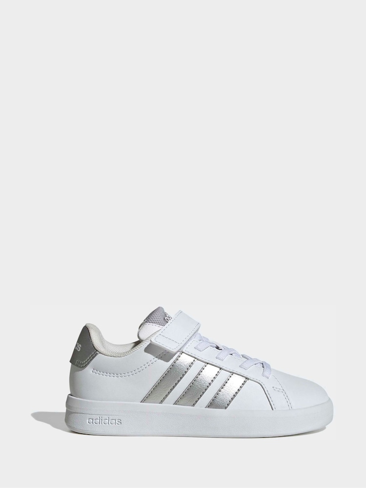 حذاء رياضي Grand Court 3.0 للأطفال برباط مرن من adidas - صورة 1 من 9 حذاء رياضي Grand Court 3.0 للأطفال برباط مرن من adidas - صورة 1 من 9