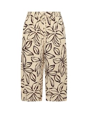 Yours Curve Brown Crinkle Cropped Trousers - Image 5 of 5