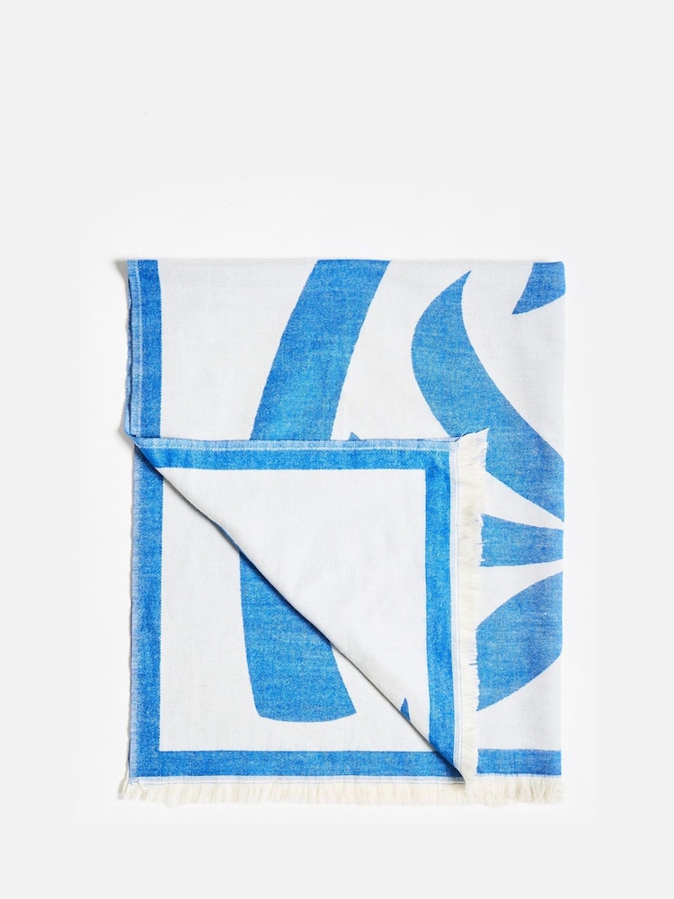 Oliver Bonas Blue Palmier Reversible Jacquard Throw - Image 6 of 6
