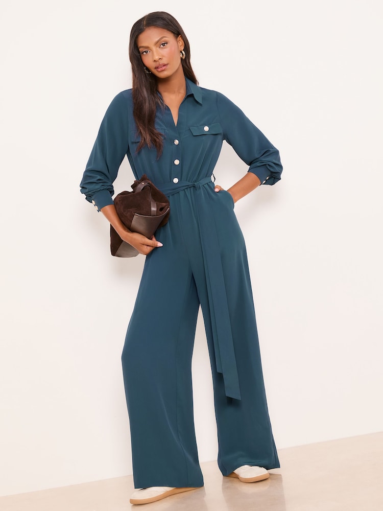Lipsy Utility Belted Military Buttoned V-Neck Jumpsuit - صورة 1 من 4 Lipsy Utility Belted Military Buttoned V-Neck Jumpsuit - صورة 1 من 4