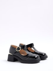 River Island Girls Heeled T Bar Brogue Shoes - Bild 2 von 4
