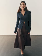 Nothing Ordinary PU Wrap Midi Kilt Skirt - Imagen 2 de 10