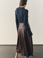 Nothing Ordinary PU Wrap Midi Kilt Skirt - Imagen 3 de 10