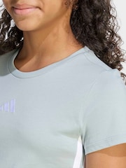 أخضر - تيشرت أطفال Essentials بثلاث خطوط من adidas - صورة 5 من 6