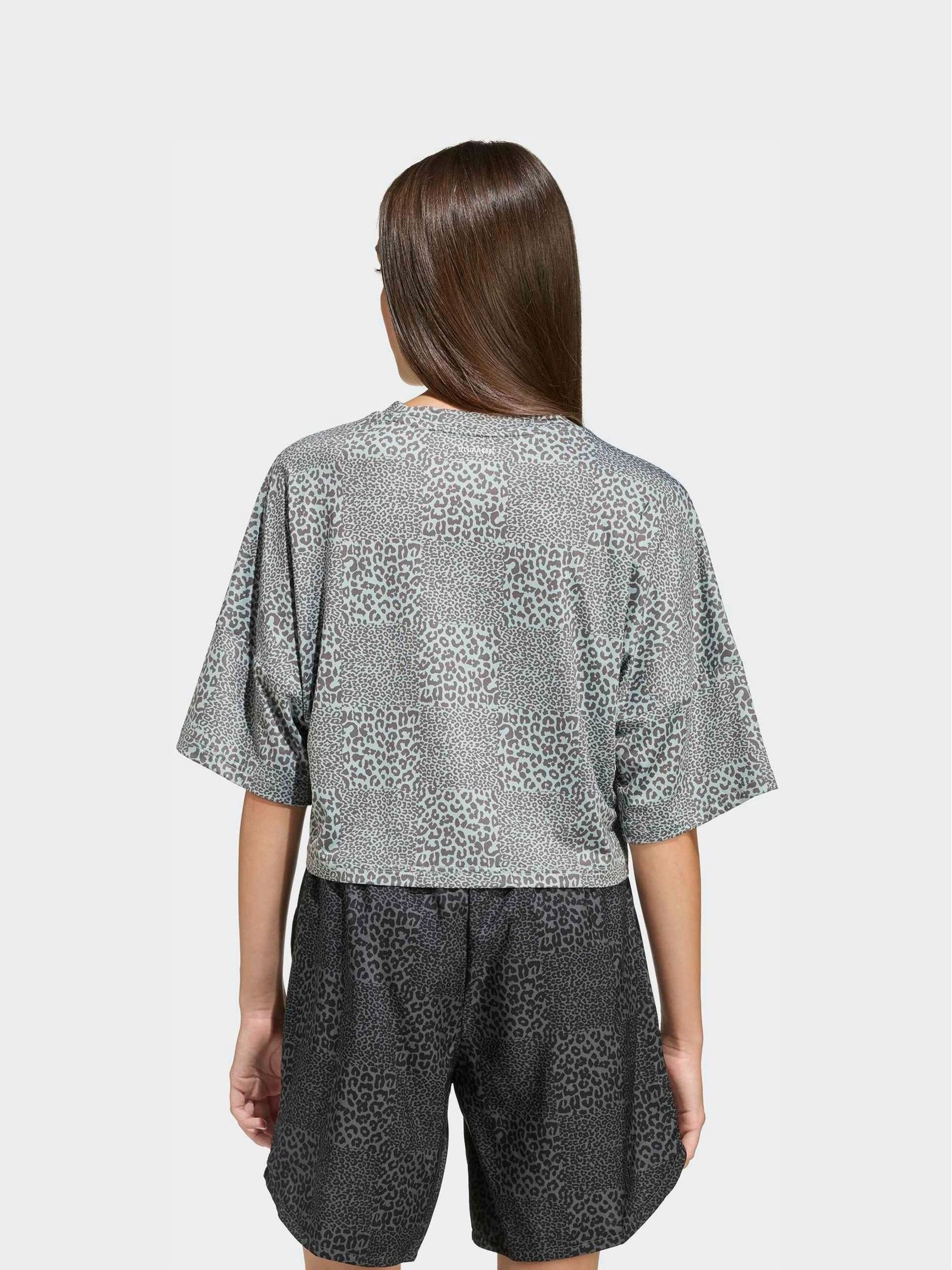 Comprar Camiseta adidas Future Icons com estampa por toda a peça