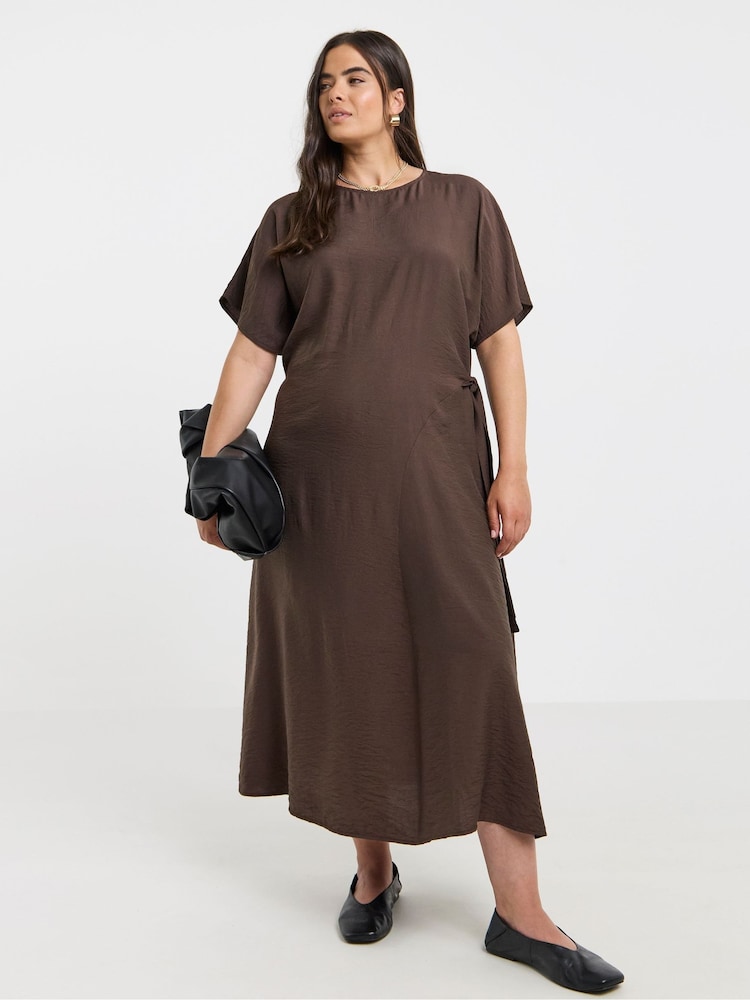 Simply Be Brown Carefree Maxi Dress - Image 4 of 4 Simply Be Brown Carefree Maxi Dress - Image 4 of 4
