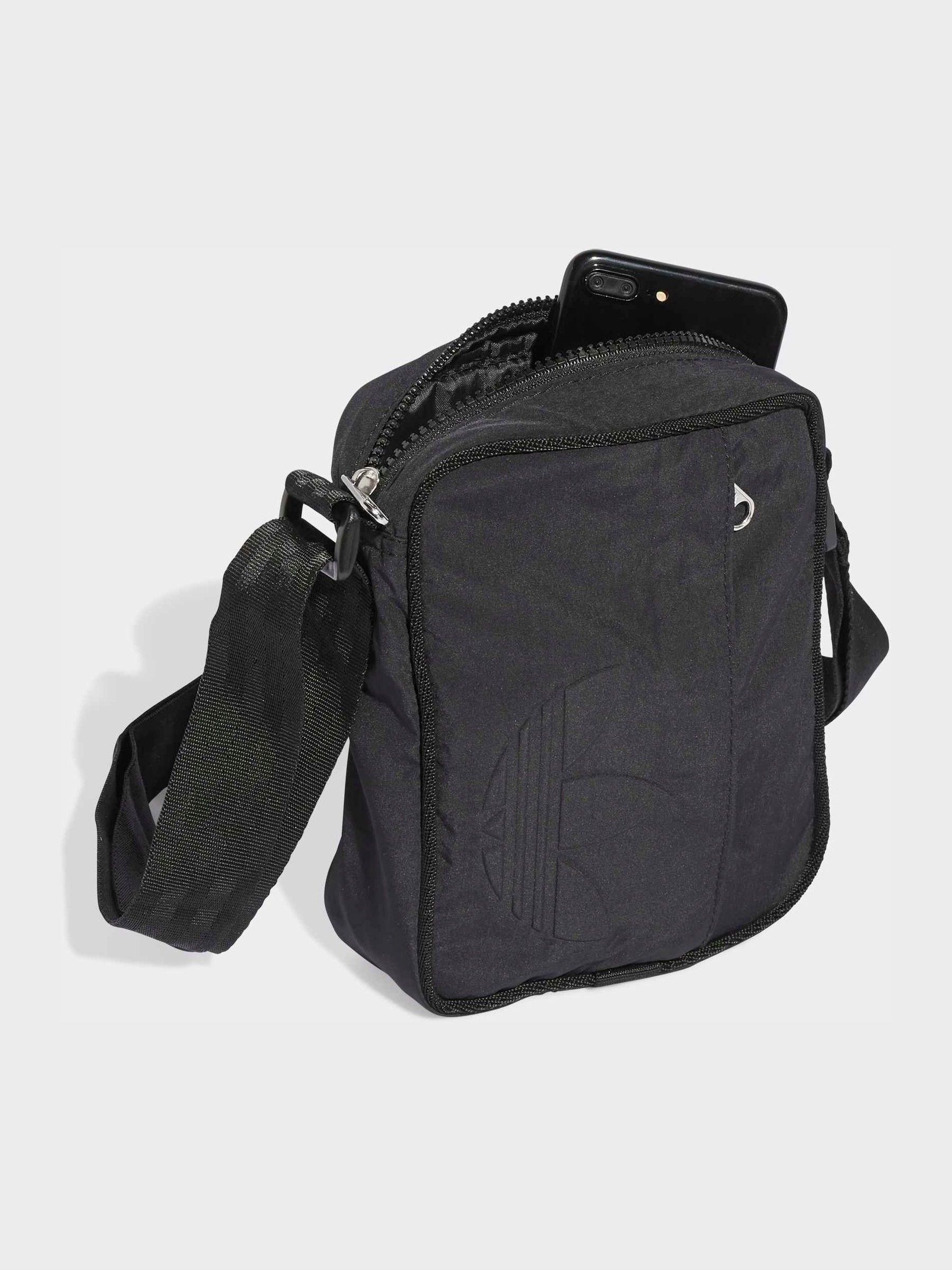 Next：日本 ブラック - adidas Originals Everyday Icons