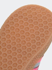 رمادي/وردي - حذاء رياضي للأطفال الرضع بأربطة مرنة مريحة بتصميم Gazelle من adidas Originals - صورة 7 من 11