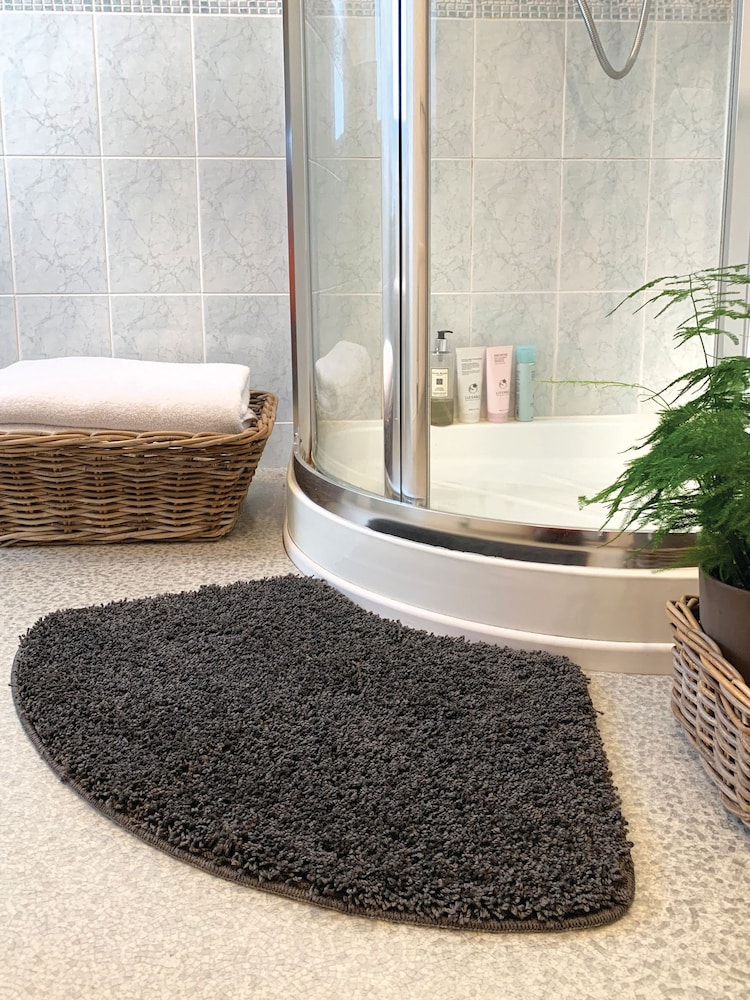 My Rug Charcoal Shaggy Curved Bath Mat - Image 1 of 3