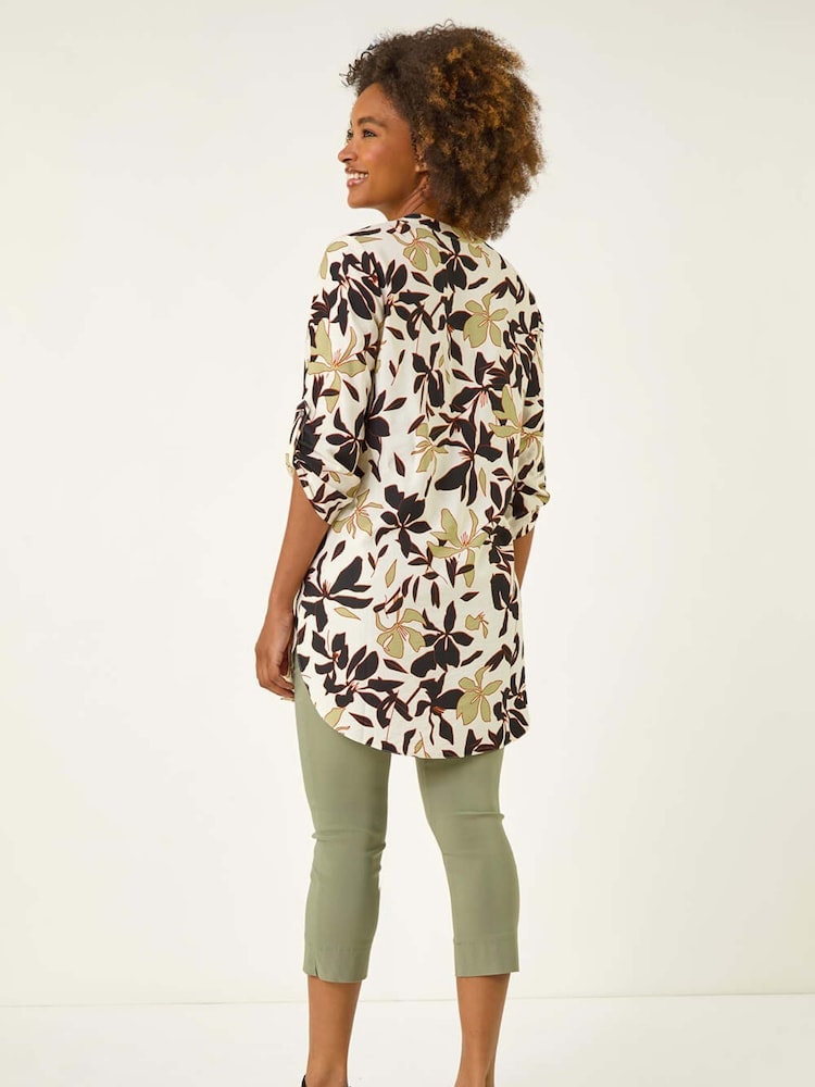 Roman White Floral Print Buttoned V-Neck Blouse - Image 2 of 5