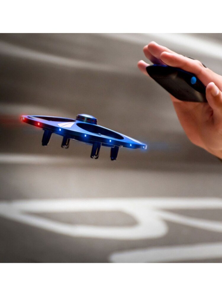 MenKind Blue Motion UFO Quadcopter Gift Set - Image 2 of 4