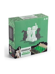 MenKind Green Minecraft Chess Set - Image 3 of 4