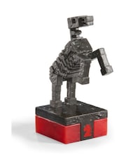 MenKind Green Minecraft Chess Set - Image 5 of 10