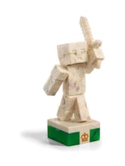 MenKind Green Minecraft Chess Set - Image 6 of 10