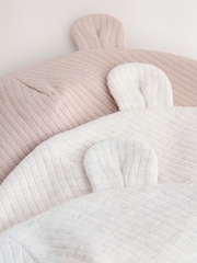 لون محايد - مجموعة من 3 قبعات للبيبي (من عمر الولادة 0-12 شهرًا) - صورة 5 من 6