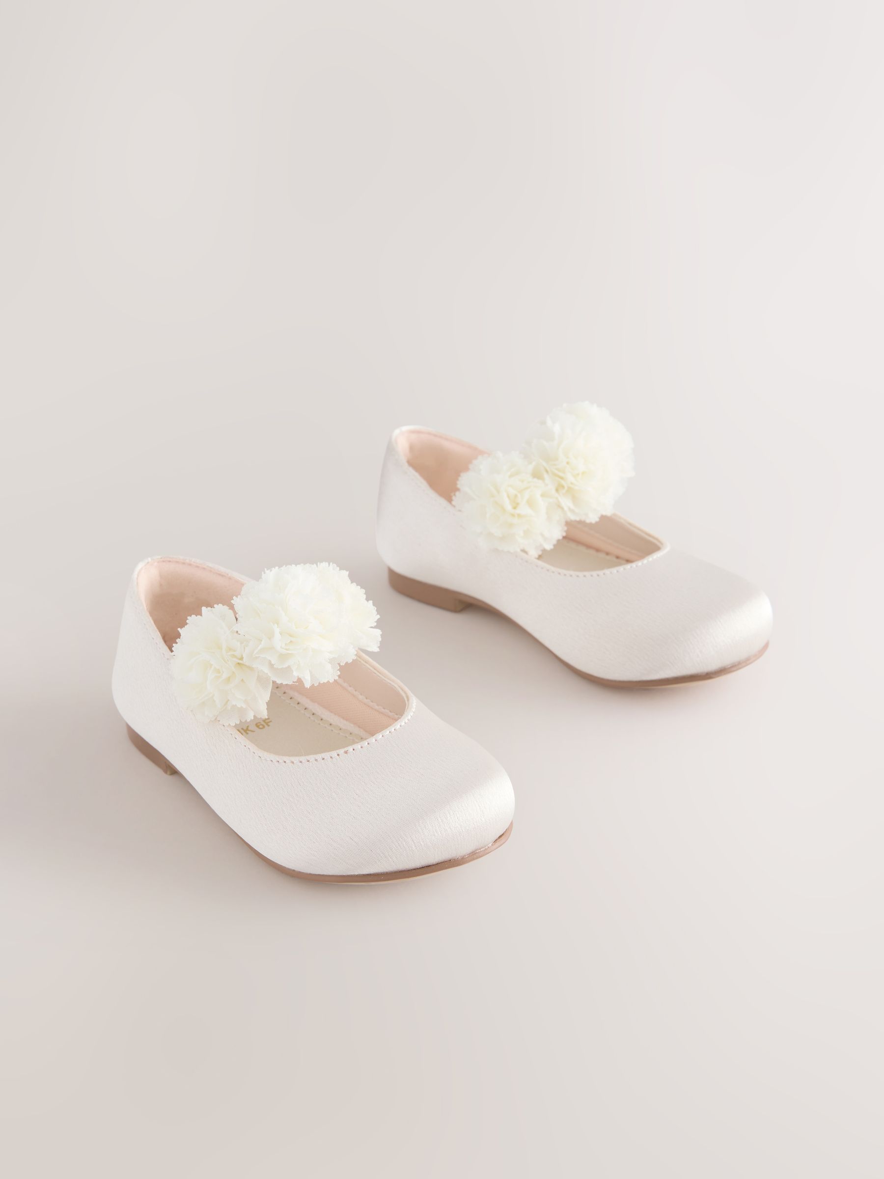 White Standard Fit (F) Satin Flower Girl Occasion Mary Jane Shoes