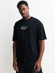 Schwarz/Weiß/Blau - T-Shirt aus schwerem Material mit Grafikprint - Bild 2 von 12